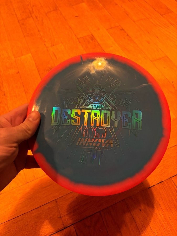 Discgolf - Innova Destroyer, Discmania MD1, Latitude 64 Fuse, MVP Crown