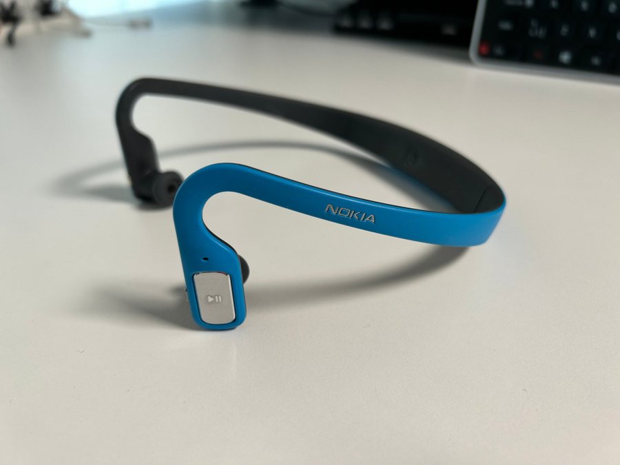 Nokia BH-505 Bluetooth headset