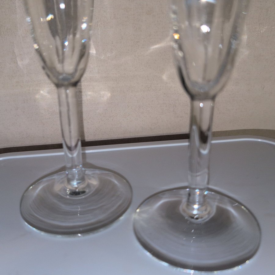 Kosta Boda - Oktav 2st • Champangeglas - 21 cm • RETRO •Bertil Vallien