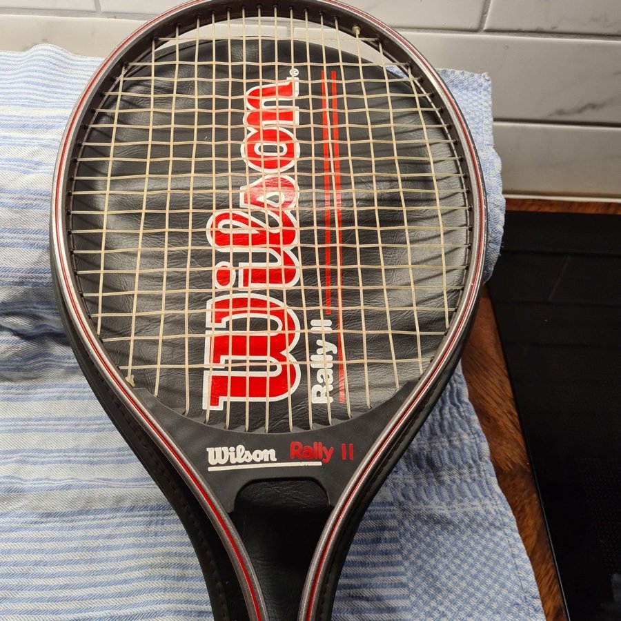 Wilson Rally II Tennisracket