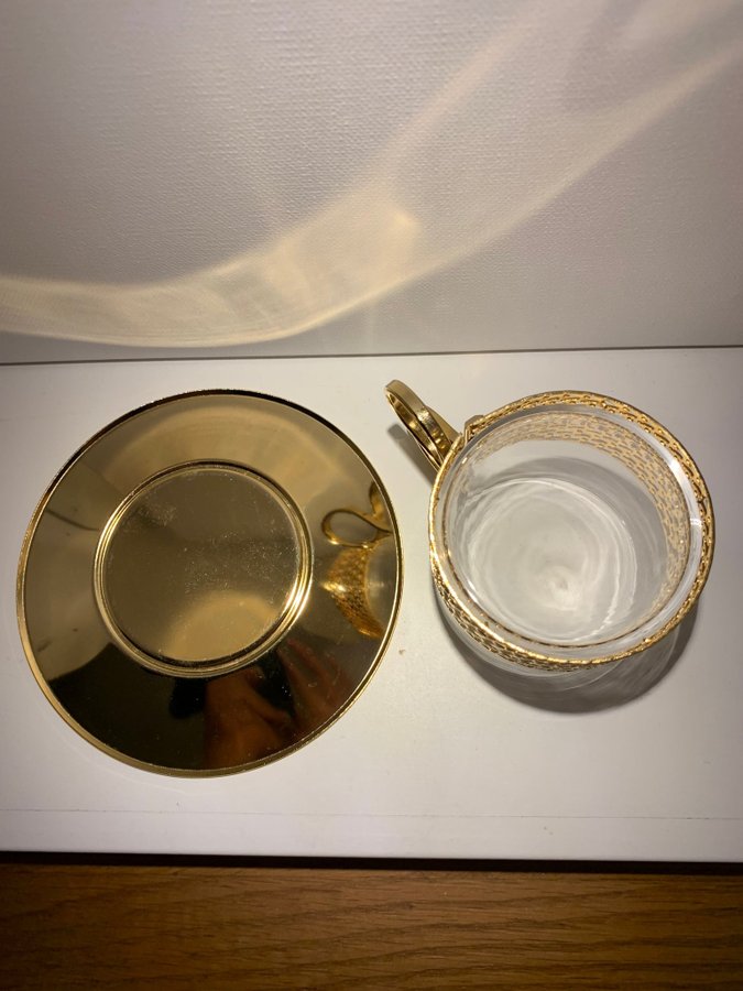 Iittala Karaatti Timo Sarpaneva Finland 2 gyllene muggar med fat vintage