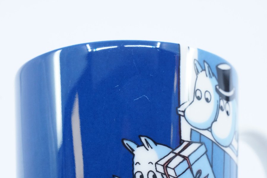 Muminmugg Julöverraskning / Moomin Mug Christmas Surprise [B]