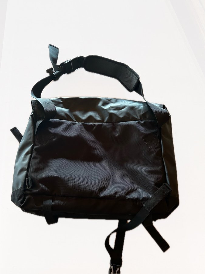 The North Face Messenger Bag