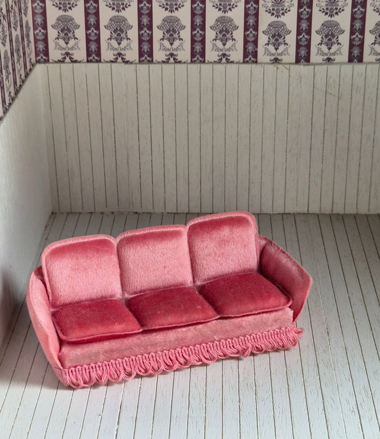 Lundby - Pink velour sofa til dukkehus