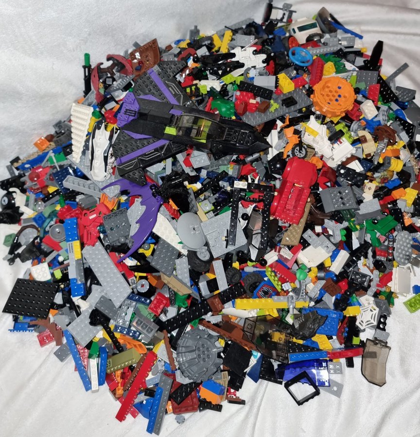 25 kilo LEGO i bulk. Marvel, creator m.m. Julklapp