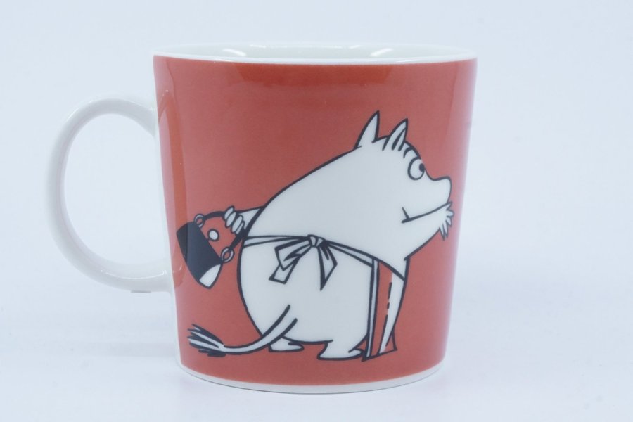 Muminmugg Muminmamma röd / Moomin Mug Moominmamma and Berries [A]