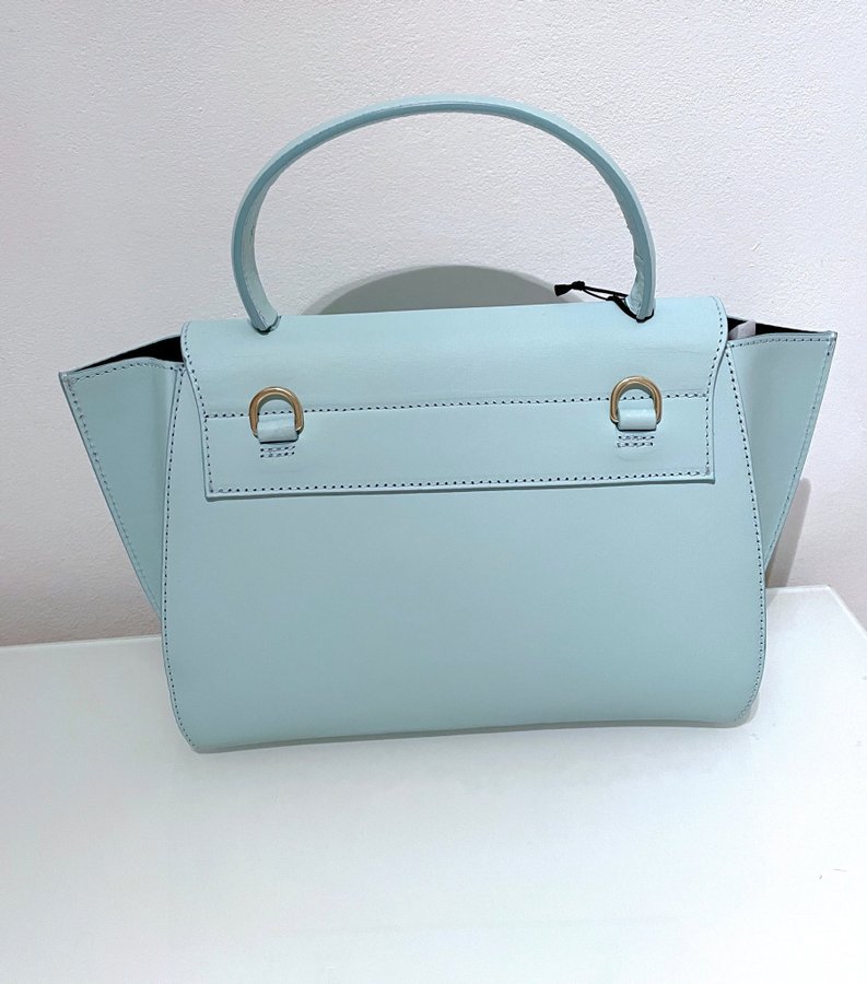 Helt ny ATP ATELIER Arezzo Blue Glow Leather Handbag - UTGÅTT!