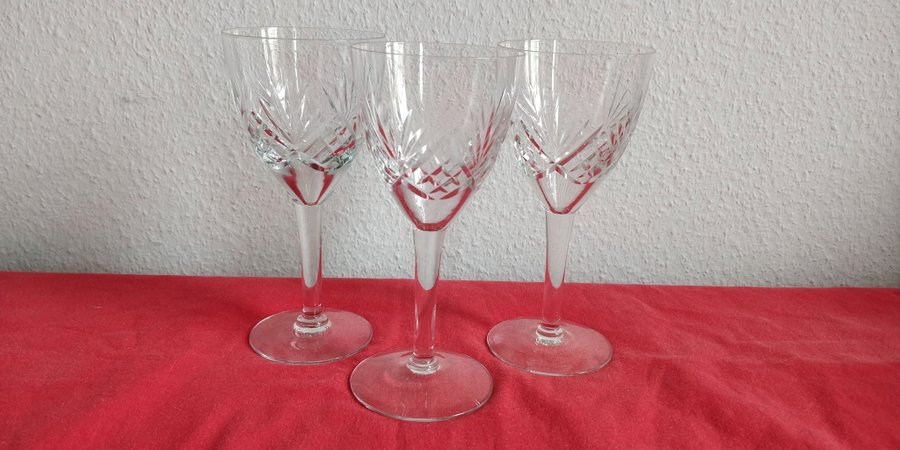 3 ST HELGA RÖDVINSGLAS KOSTA BODA Fritz Kallenberg vinglas kristall vintage