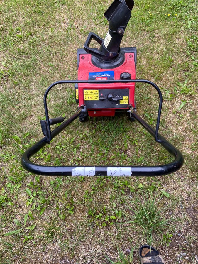 Toro Powerlite Snöslunga 3.25 HP i bruksskick