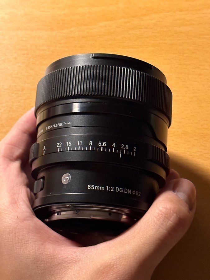 Sigma 65mm f/2 DG DN Objektiv for L mount