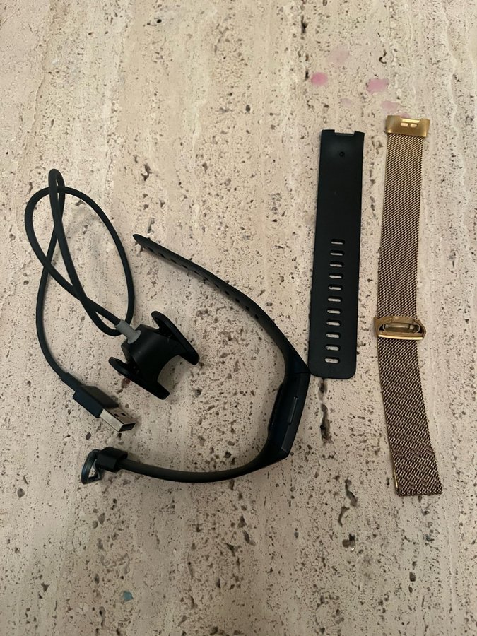 Fitbit charge 4