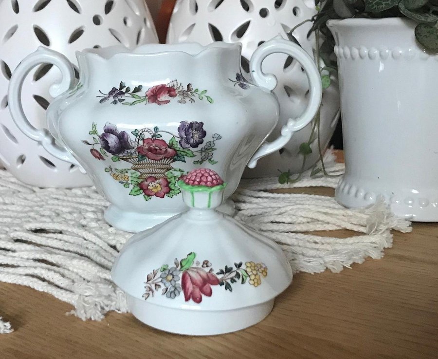 Sockerskål med hallonknopp Copeland Spode England