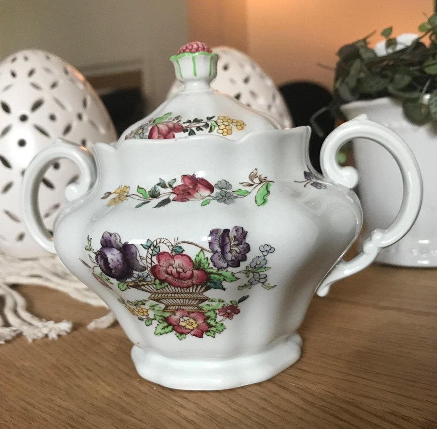 Sockerskål med hallonknopp Copeland Spode England