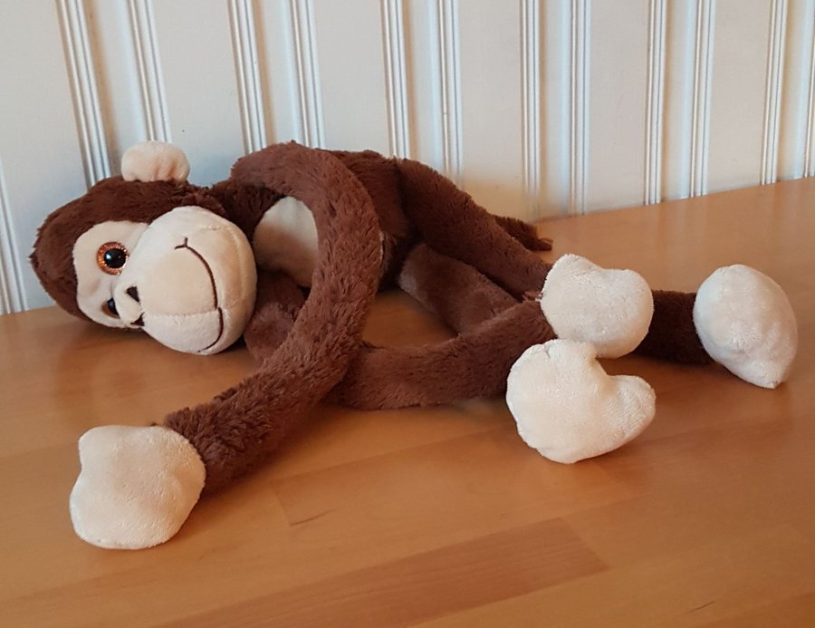 MOLLY TOYS MJUKIS APA OANVÄND