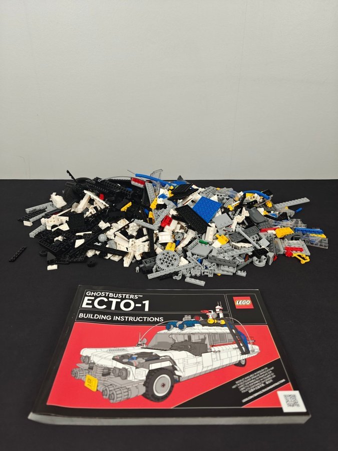 LEGO Ghostbusters Ecto-1 10274