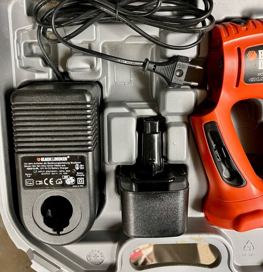 Black  Decker Quattro - sladdlös skruv, borr, såg, slip