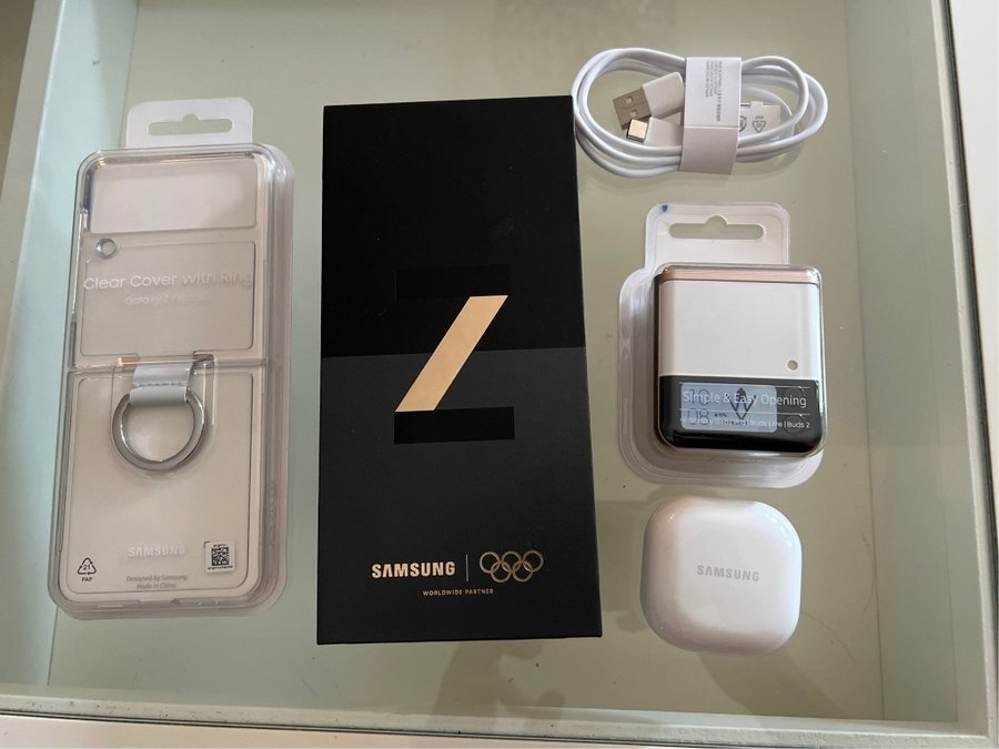 Samsung Galaxy Z Flip 3 5G Olympic Edition 2018 Helt ny