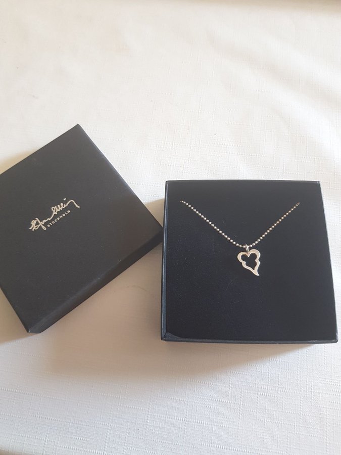 Efva Attling design: Halsband "Little Crazy Heart Pendant" 925 silver