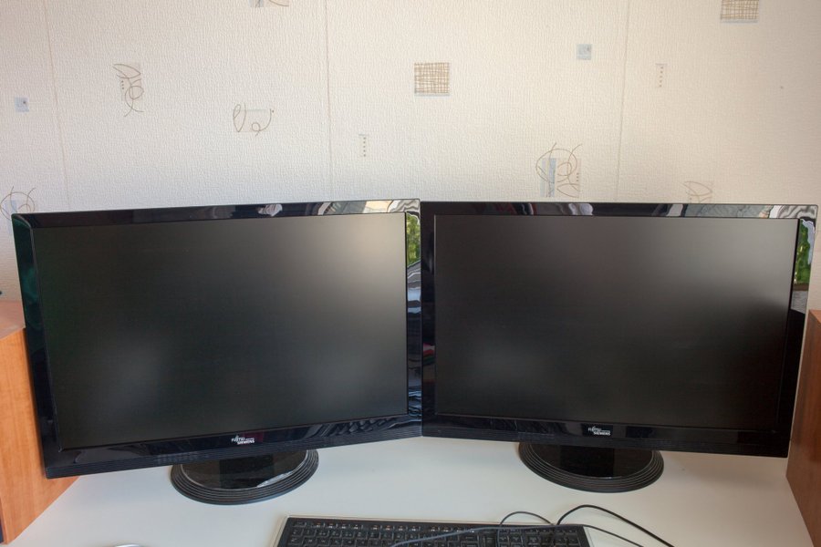 2st 26" Skärmar Amilo SL 3260W Fujitsu Siemens