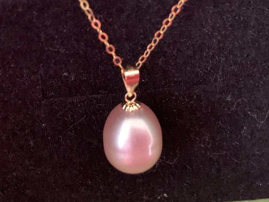 18k Gold Pearl pendant - festive season gift- stone queen