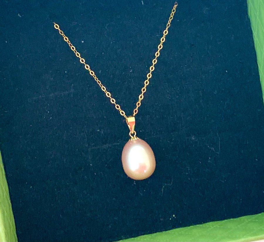 18k Gold Pearl pendant - festive season gift- stone queen