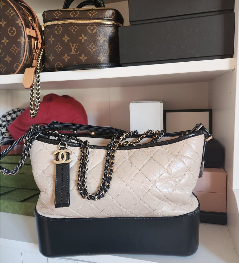 Äkta Chanel Gabrielle Bag  Kvitto  Box