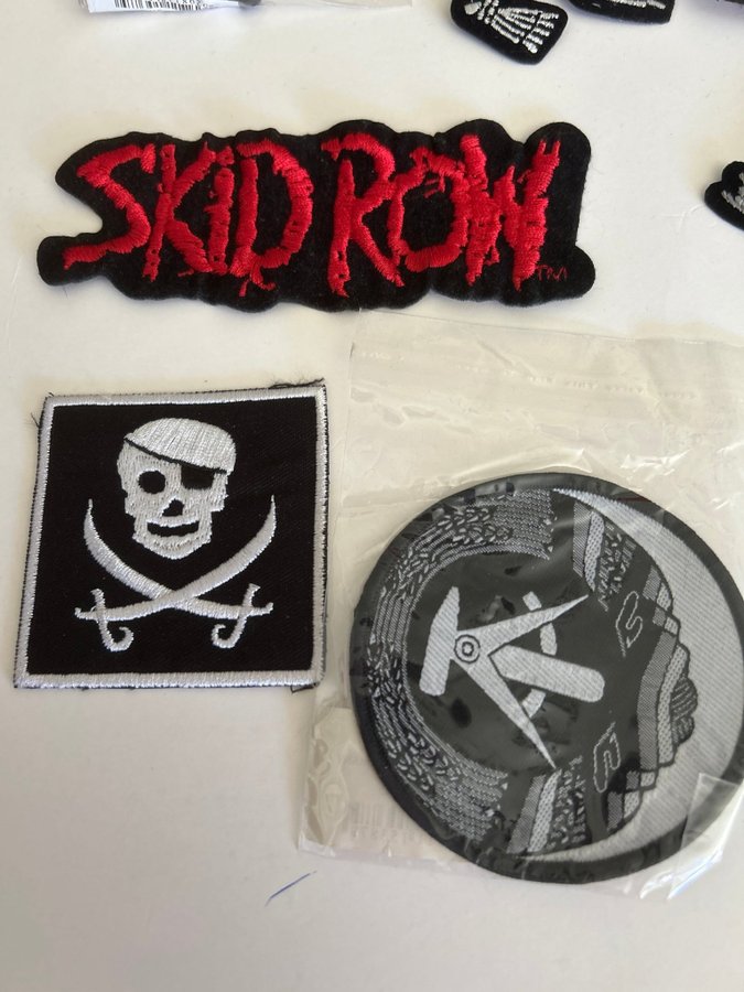 PATCHES BLANDADE 10 STYCKEN