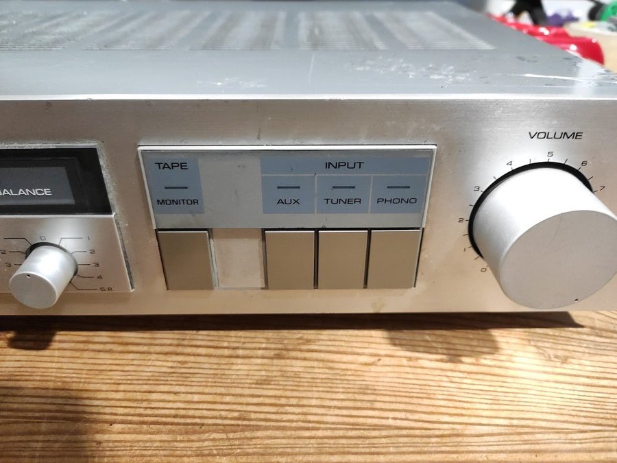 Yamaha A-05 Integrated Amplifier