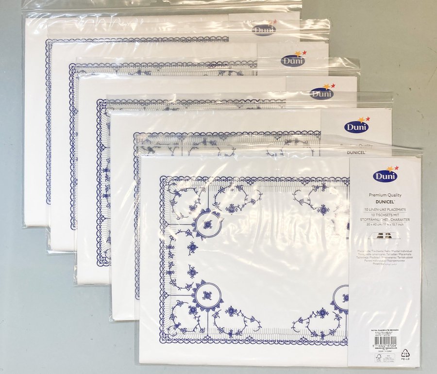 BLUE FLUTED - 50 place mats/50 servietter/6 candles Royal Copenhagen