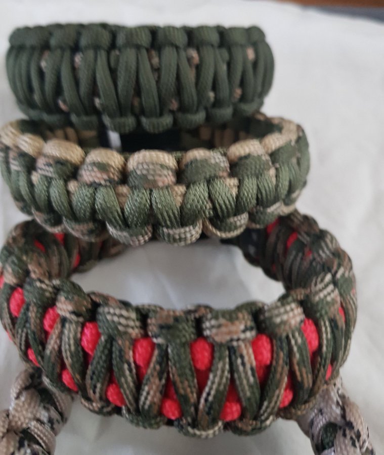 Paracord armband man