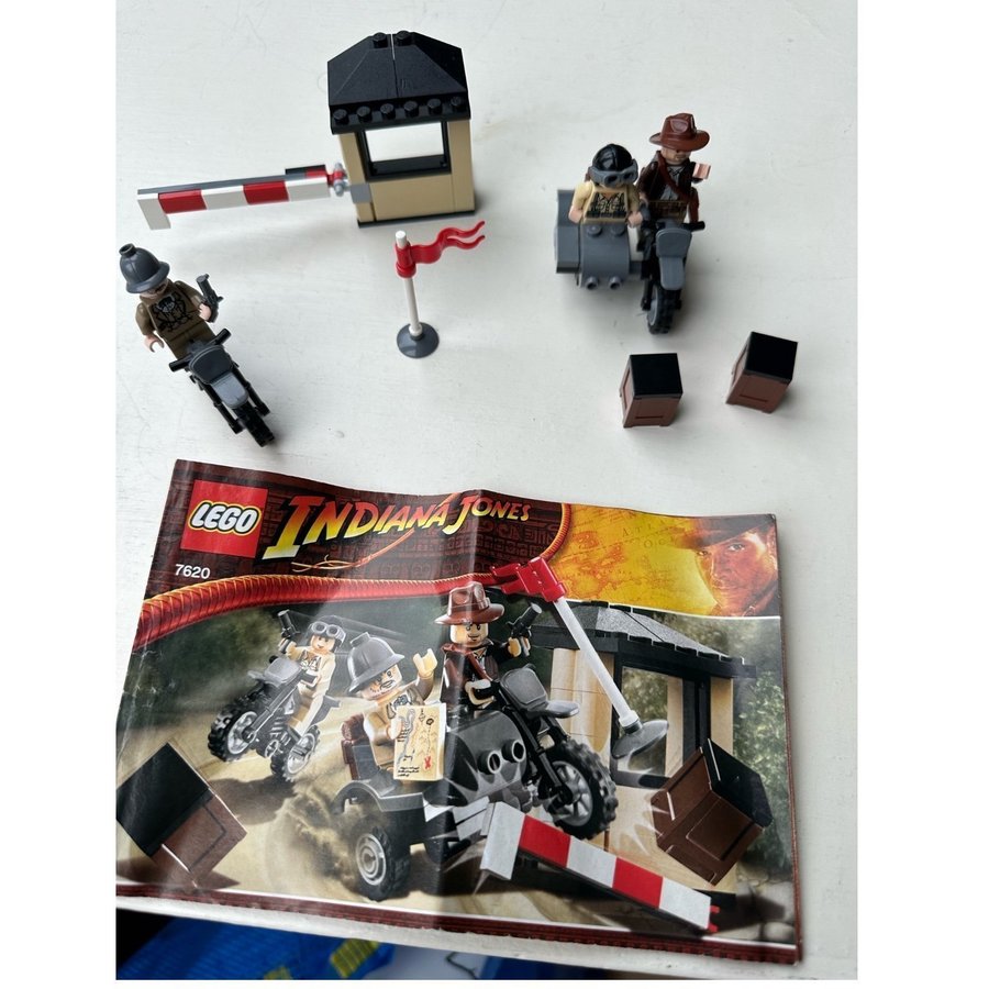 Lego 7620 Indiana Jones Motorcycle Chase