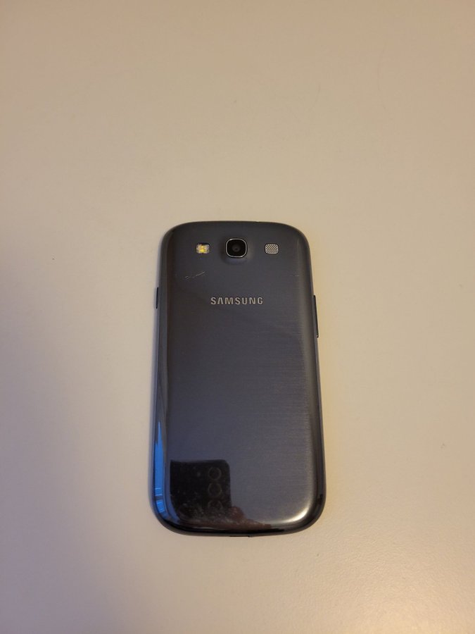 Samsung Galaxy S III Mini GT-I9300