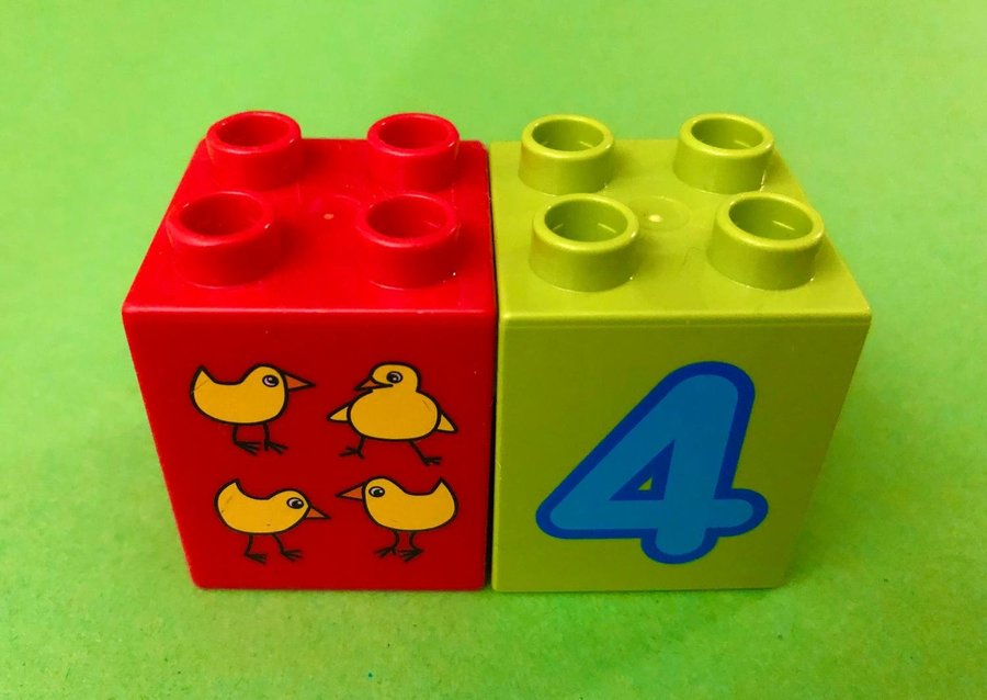 Lego DUPLO 4 År - Röd Kloss 4 Kycklingar - Grön Kloss Nummer 4