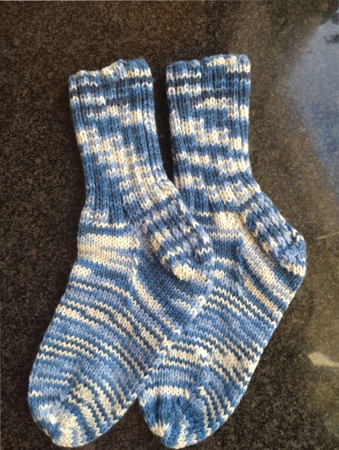 Raggsockor stickade sockor strl 43 nytt