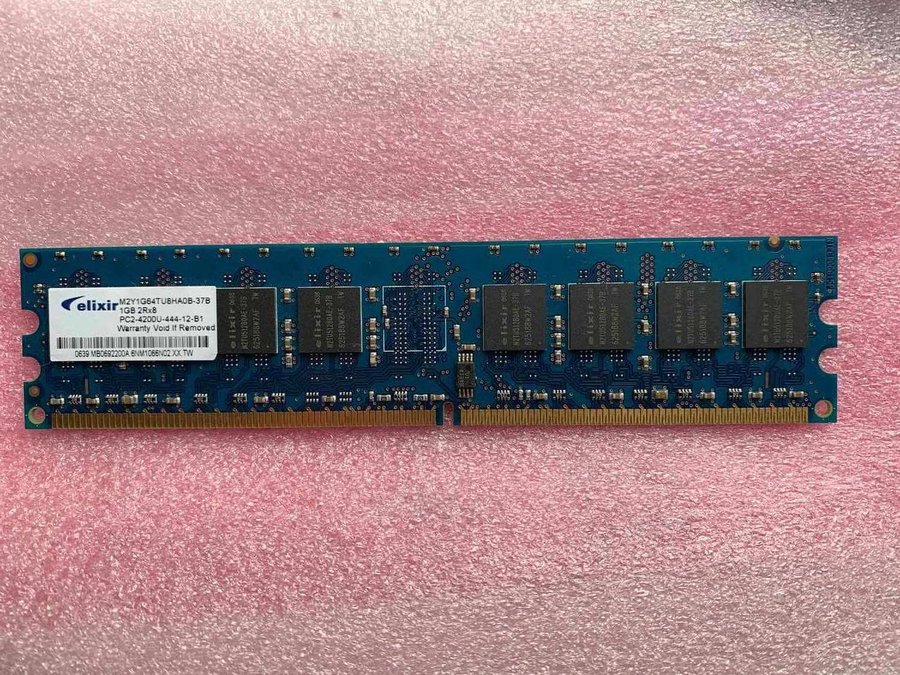 RAM minne stationär 1GB DDR2 PC2-4200U Elixir