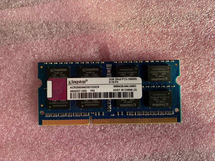 RAM Minne bärbar 2GB DDR3 1333Mhz Kingston