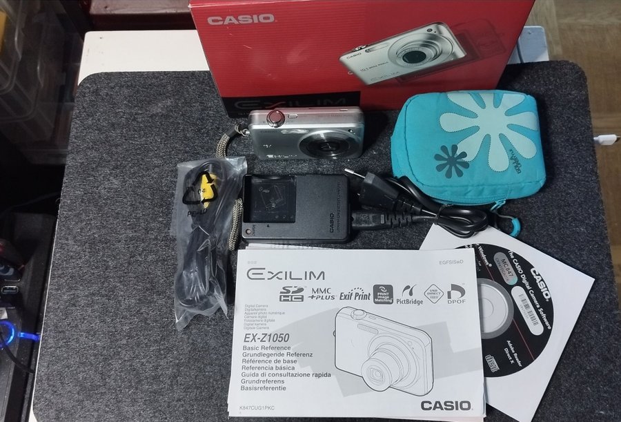 Casio Exilim EX-Z1050 Digitalkamera