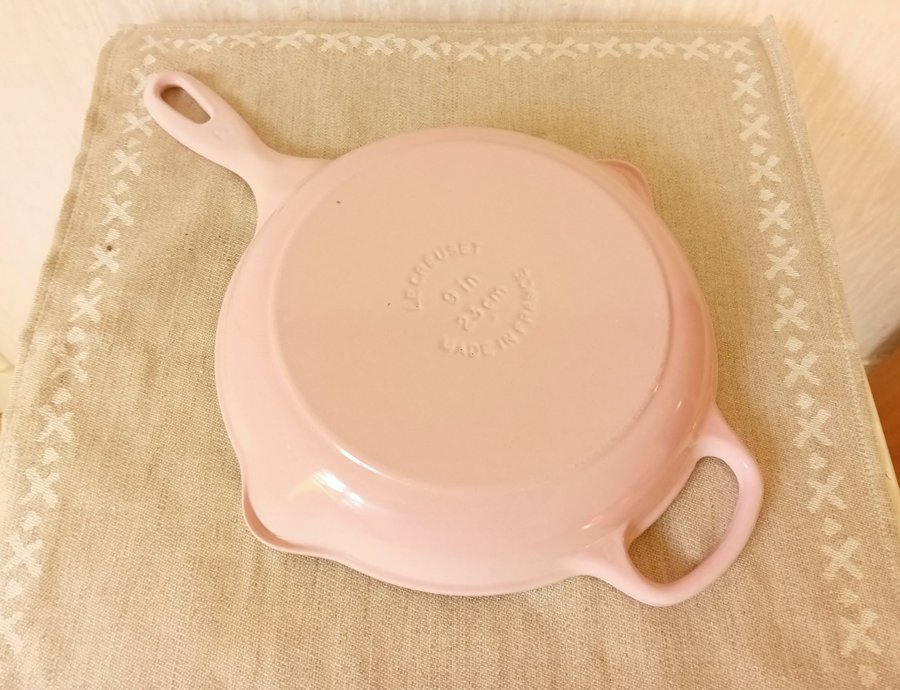 Le Creuset Stekpanna 23cm Nyskick!