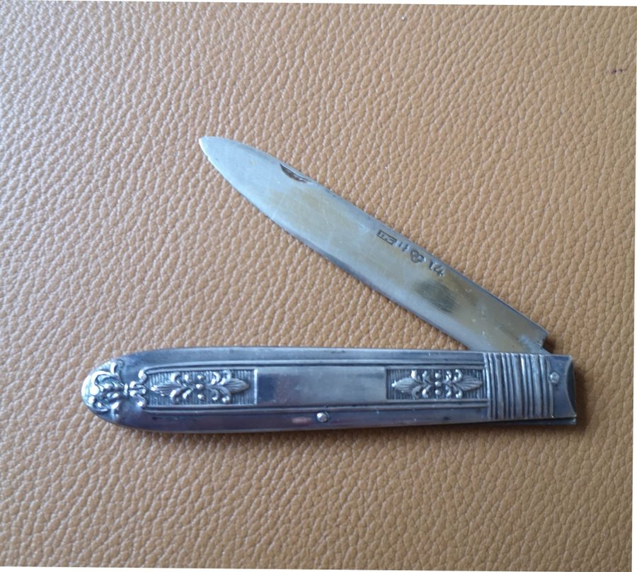 Antik fickkniv i silver