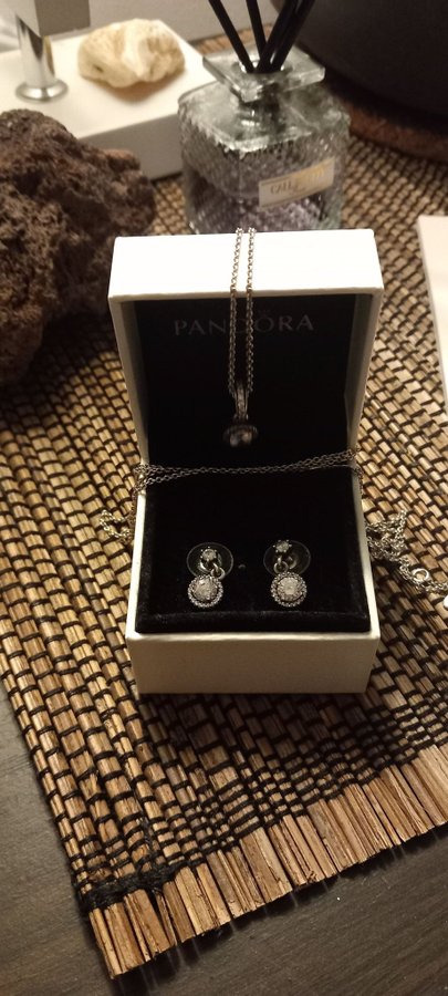 PANDORA SET Örhängen och halsband 925 Silver