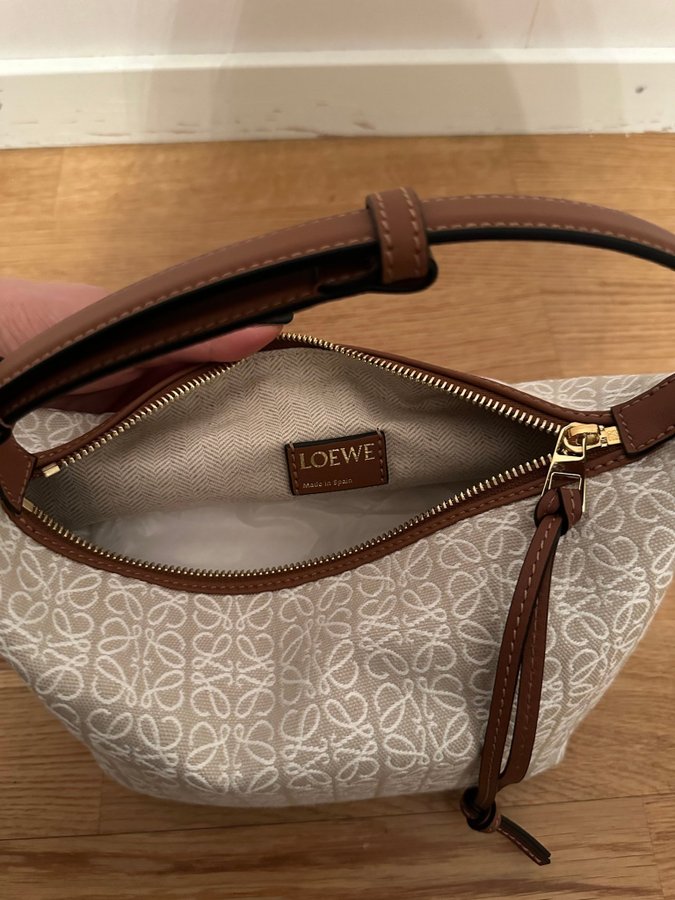 Loewe small cubi bag