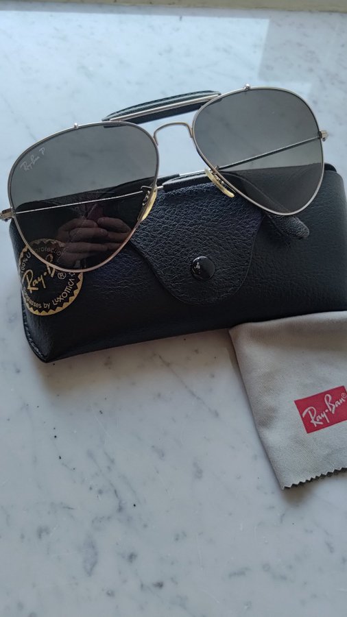 Ray-Ban läder Aviator polariserade 58-14