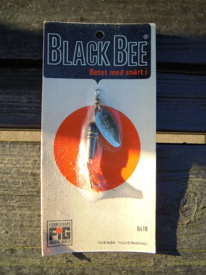 Fiskedrag Spinnare Black Bee