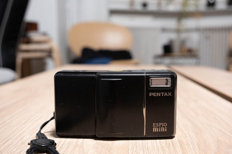 Pentax Espio Mini - Filmkamera