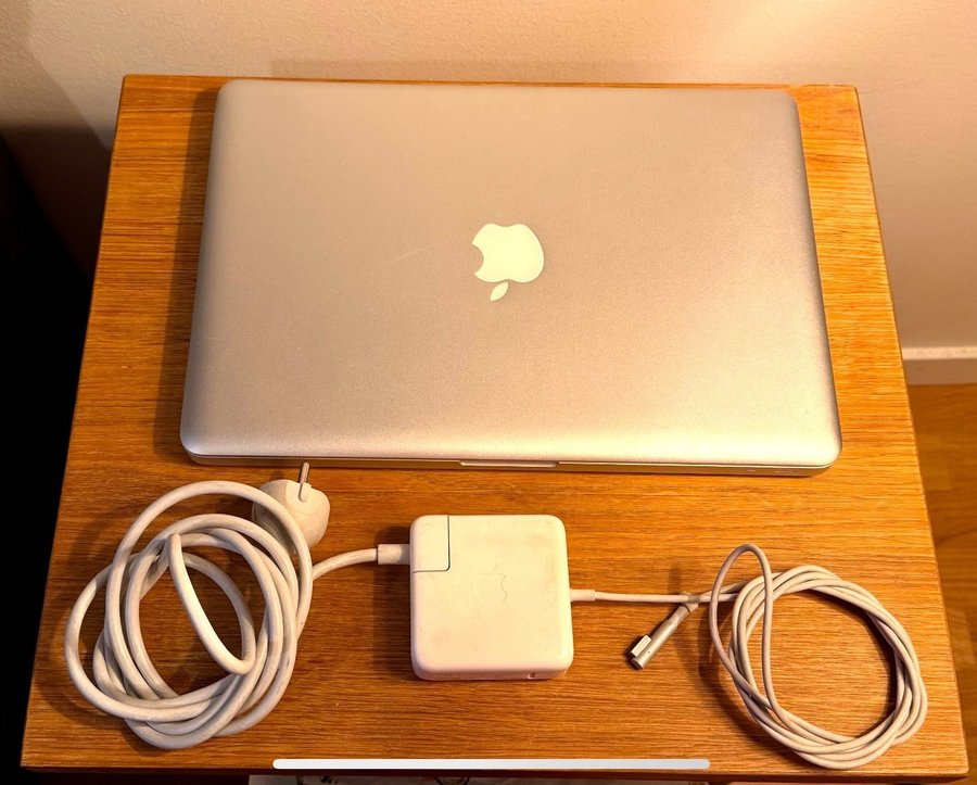 MacBook Pro 13 tum