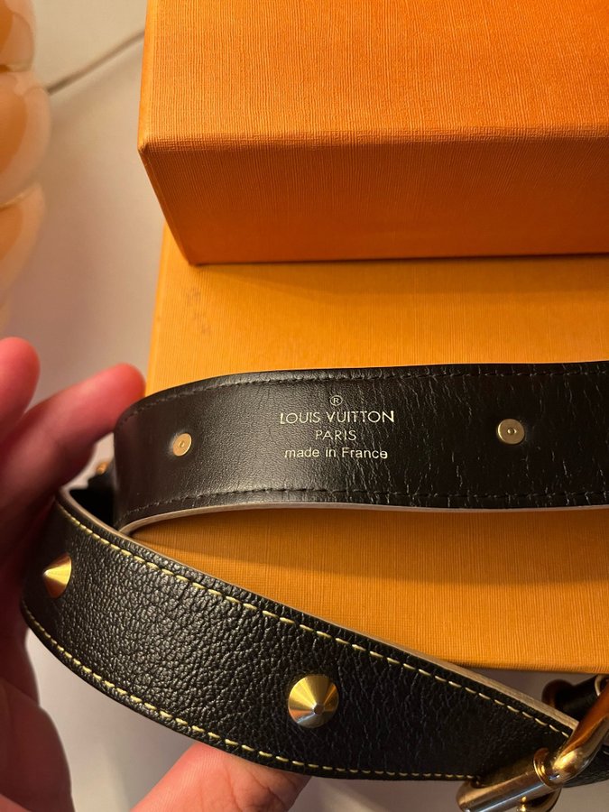 Louis Vuitton svart bälte