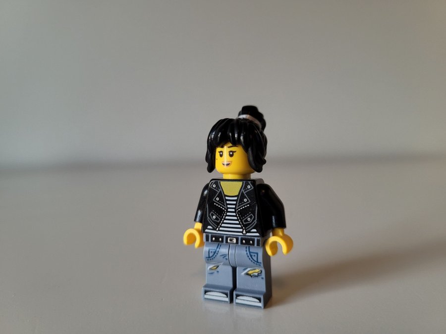 Lego - Ninjago - Nya - Leather Jacket and Jeans - njo355 - Minifigur