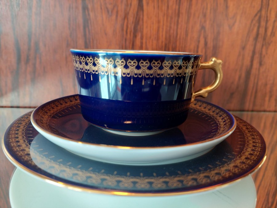 Kaffekopp med fat+ assiett Royal Romanov Cobalt Blue Vacker klassiker Nyskick Re