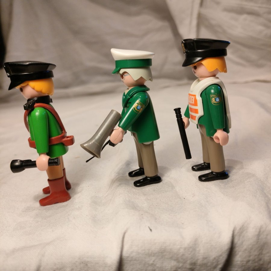 3 st Playmobil Poliser retro