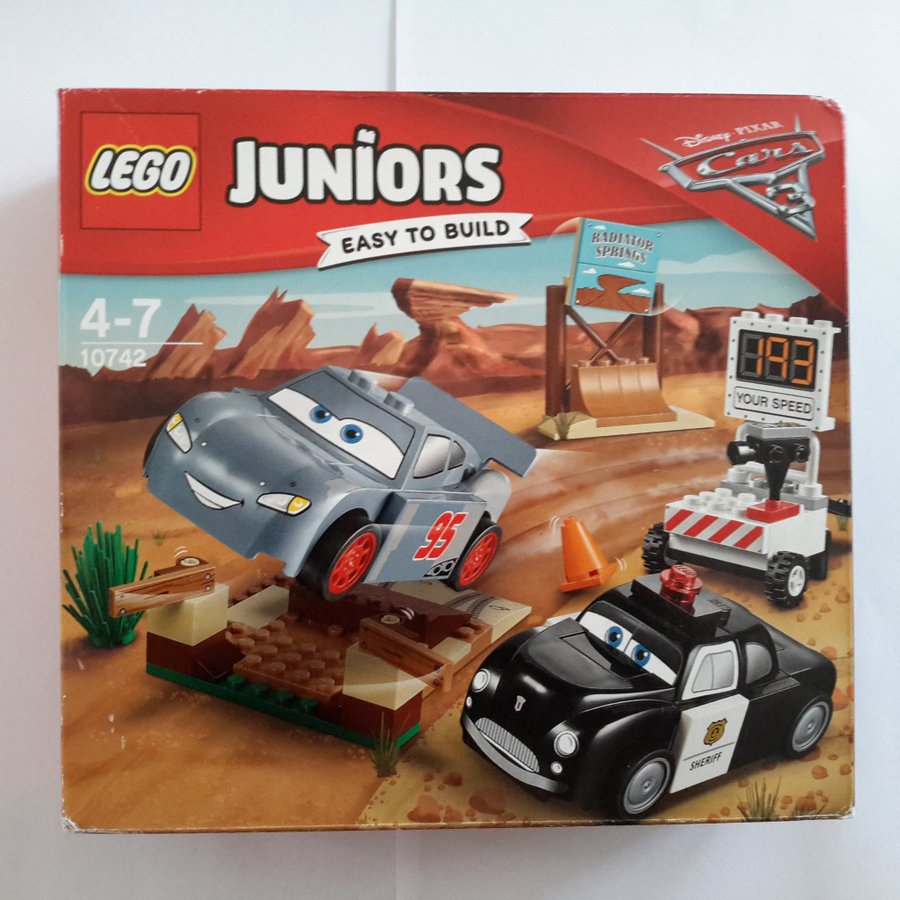 LEGO Juniors 10742 - Disney Pixar Bilar OÖPPNAD